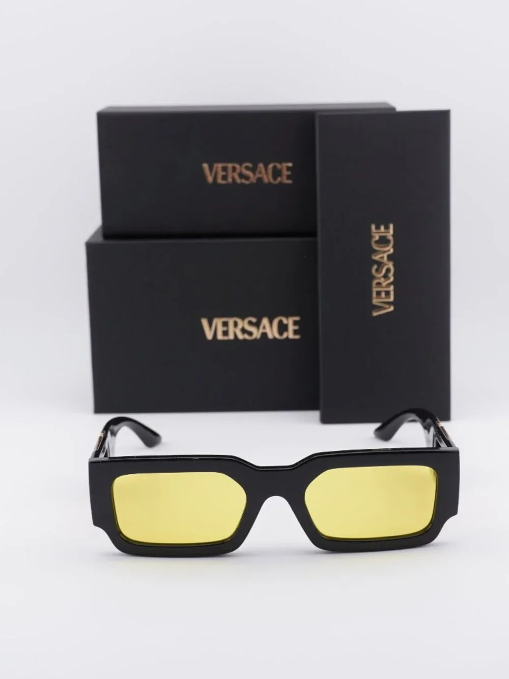 Versace VE4506U GB1/85 Rectangle Sunglasses – Black / Yellow